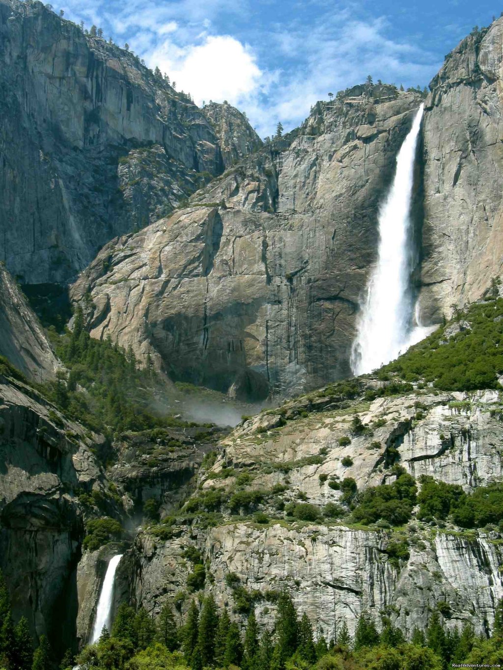 Yosemite Falls (SYMG collection) | Southern Yosemite Mountain Guides | Image #9/19 | 