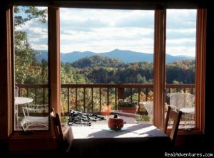 Romantic or Family Vacation in the Mountains | Butler, Tennessee Vacation Rentals | Great Vacations & Exciting Destinations