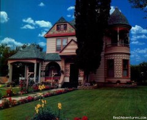 Historic Scanlan House B & B | Historic Scanlan House Bed and Breakfast Inn | Lanesboro, Minnesota  | Bed & Breakfasts | Image #1/6 | 