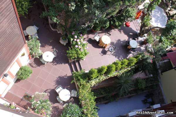 Hotel Garden | Hotel Tashkonak Istanbul | Image #4/19 | 