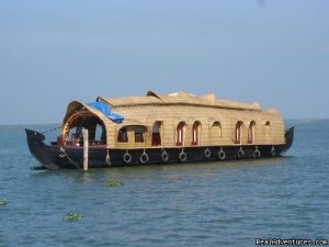 Houseboat Cruise in Kerala Backwaters | Kumarakom, Kottayam, India | Cruises