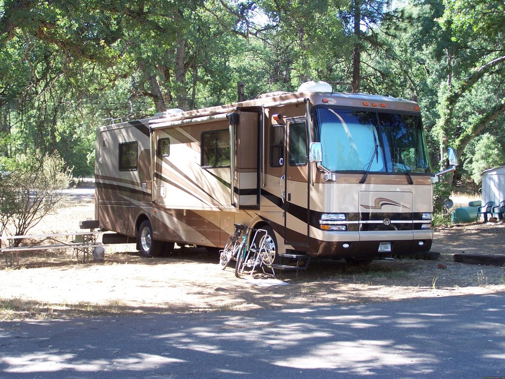 Full Hookup RV Spaces | Yosemite Ridge Resort, Cabin Rentals and RV Sites | Image #2/6 | 