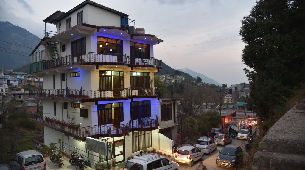 Hotel Snow Crest Inn Dharamsala | Image #3/10 | 