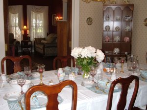 Warm & Romantic Candlelite Inn Bed & Breakfast | Ludington, Michigan Bed & Breakfasts | Great Vacations & Exciting Destinations