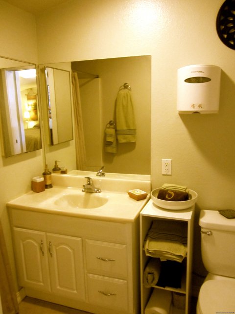Cedar Suite Bath room