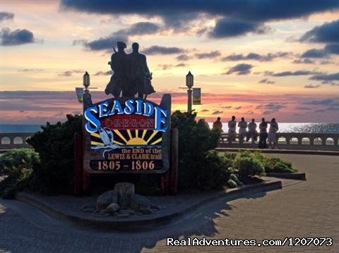 Turnaround in Seaside at Sunset | Seaside Visitors Bureau | Image #16/20 | 