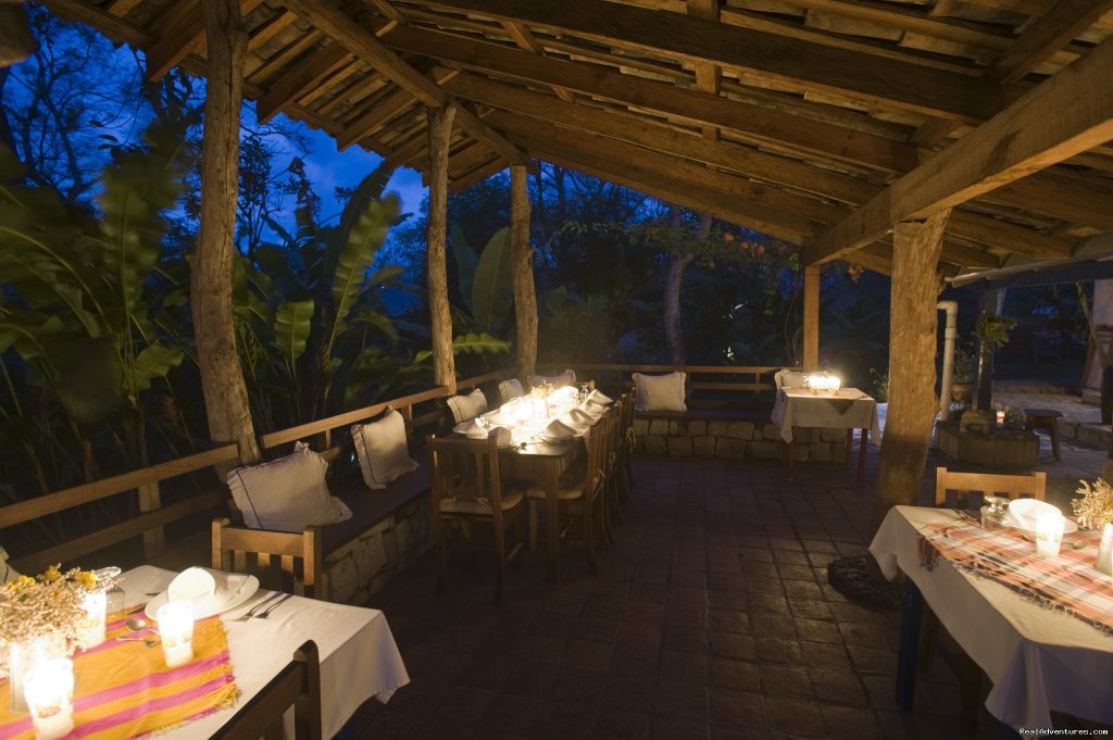 Romantic Dining | Maya Mountains & Spas with Private Yoga Packages | Image #9/14 | 
