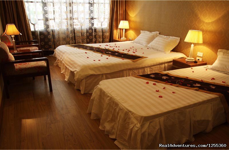 Deluxe room | Accommodation: bed and breakfasts | Hanoi, Viet Nam | Bed & Breakfasts | Image #1/3 | 