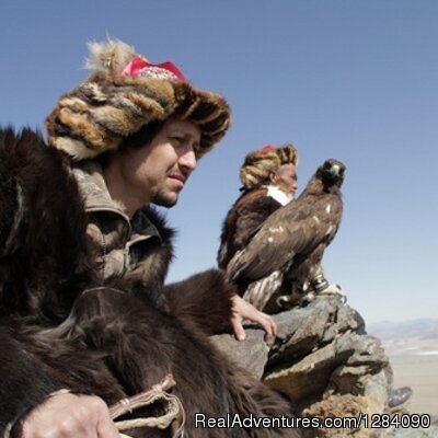 Mongolian Falconry | Ultimate Outdoors Guide Service | Image #2/2 | 
