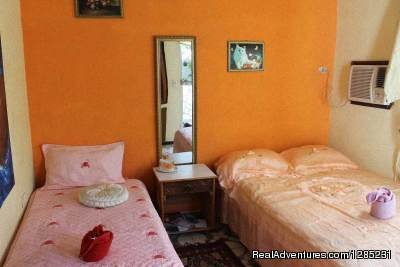 Room 2 | Hostal Villa Toledo | Image #14/17 | 