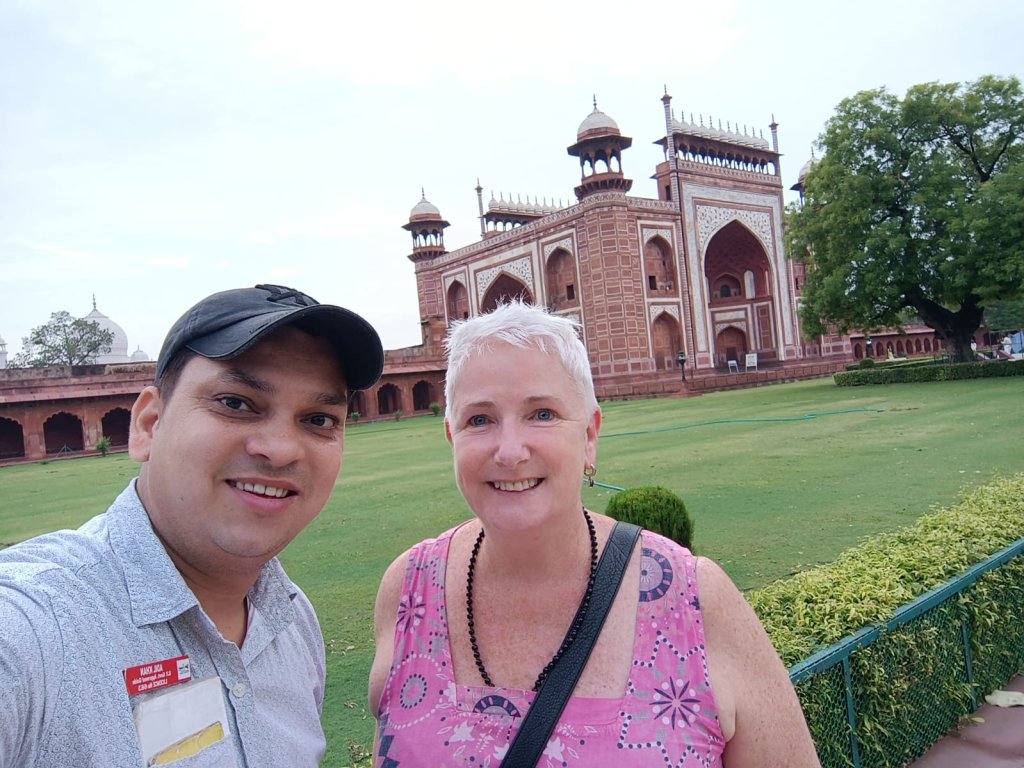 Delhi Agra Jaipur Tour || Taj Trip India | Image #3/15 | 