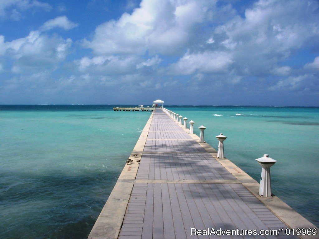 Rum Point Pier | Cayman Breeze Luxury Beachfront Condo at Rum Point | Image #15/20 | 