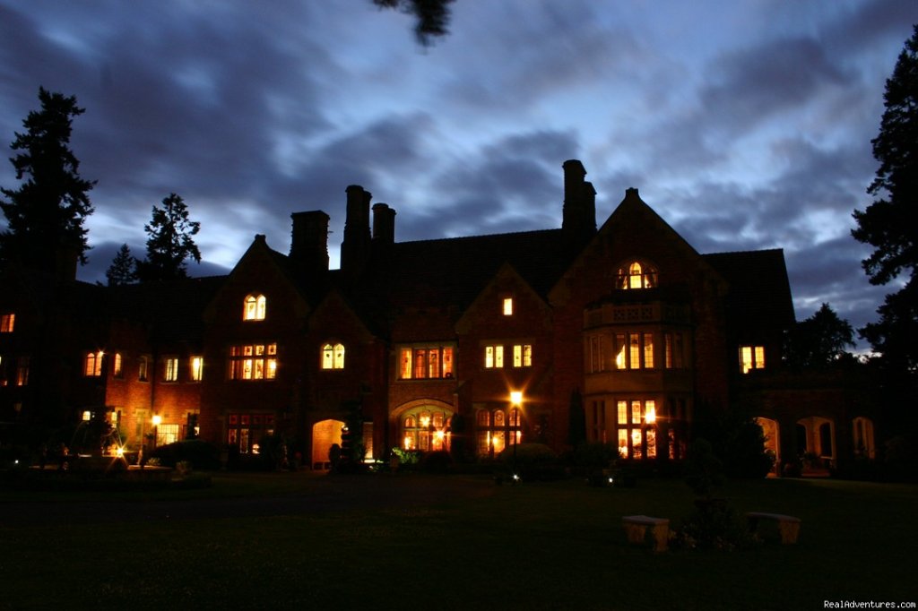 Thornewood Castle Bed And Breakfast | Image #3/3 | 