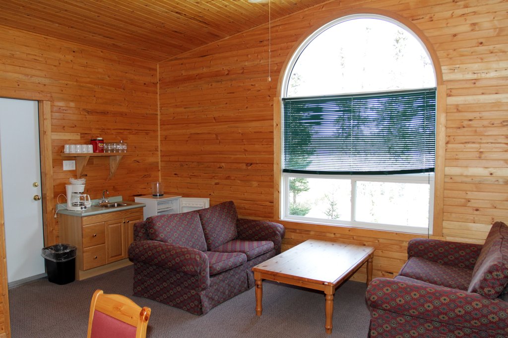 Minor Bay Lodge, Wollaston Lake, Saskat | Image #6/18 | 