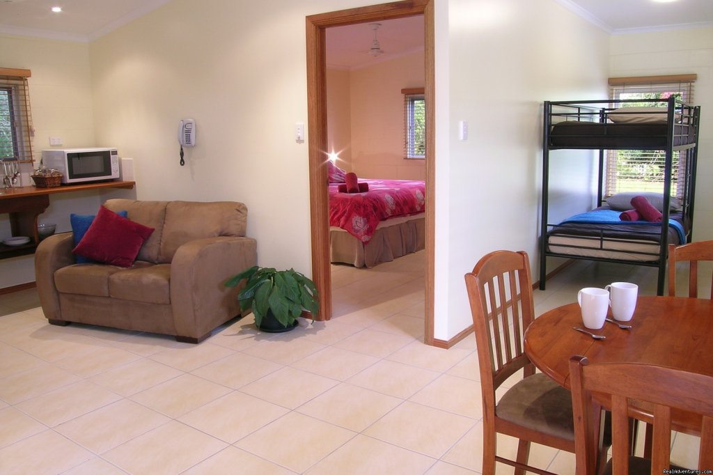 The Summit Rainforest Retreat Apartment | Cairns Highlands Accommodation & Itineraries | Image #6/10 | 