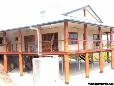 The Summit B&B - self contained, non hosted. | Cairns Highlands Accommodation & Itineraries | Image #7/10 | 