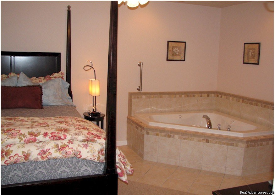 Our Luxurious Premium Suite bedroom | A Bed and Breakfast Inn on Minnie Street | Image #6/13 | 