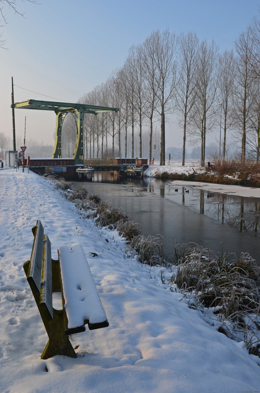 Wachtebeke Moervaart canal in winter | 't Staaksken , a place for garden lovers | Image #20/24 | 