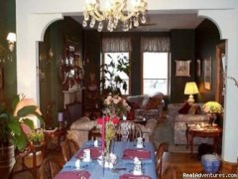 Breakfast room - Waldon House - toronto ontario bed & breakfasts toronto