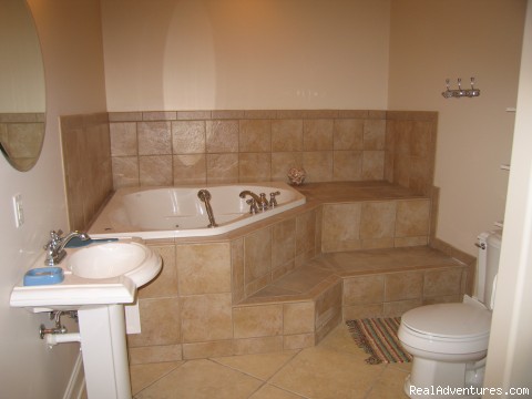 Luxury TN Vacation Lake Houses: Grand View 42