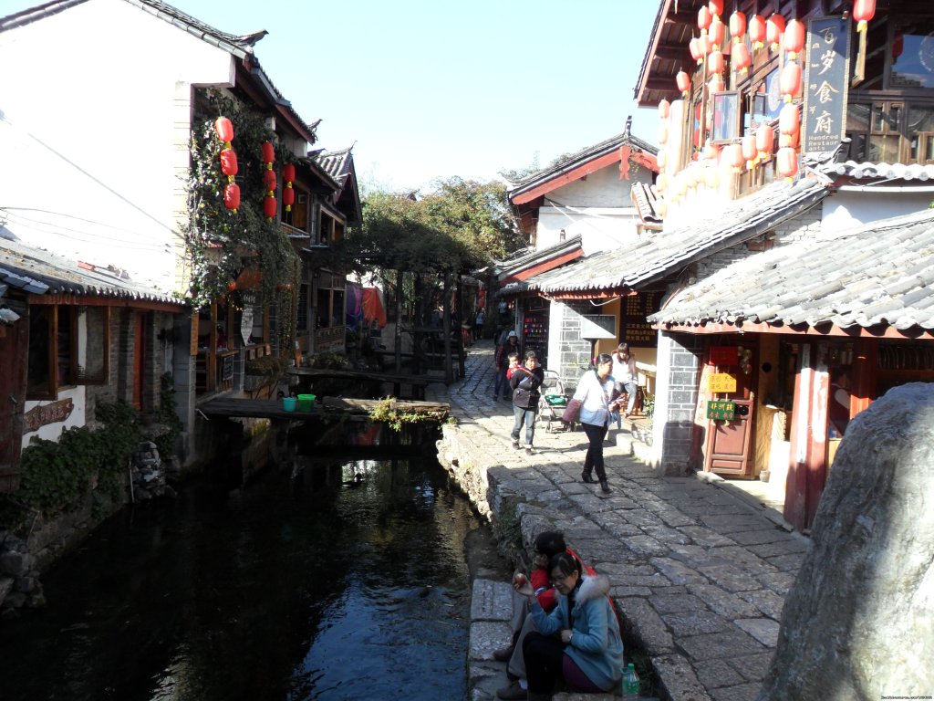 Ancient Canal Lijiang | China Group and Private Tours | Image #5/26 | 