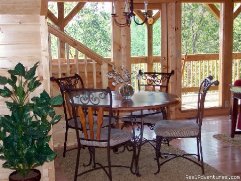 Premier Luxury Cabin Rentals Next To Dollywood: Dining Room with Views