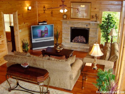Premier Luxury Cabin Rentals Next To Dollywood: Photo #7