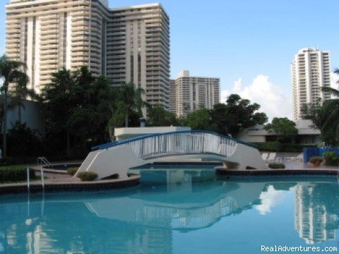 Pool area at Pritikin | Pritikin Longevity Center offers better health | Aventura, Florida, Florida  | Articles | Image #1/6 | 
