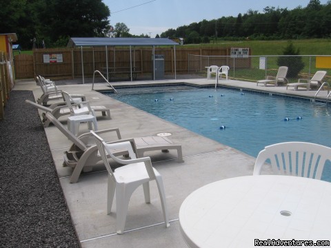 Parnell Creek RV Park: Swimming Pool