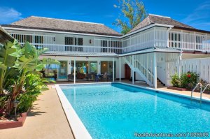 3 Bdr. Beachfront Villa With A Pool,amazing Rate | Runaway Bay, Jamaica | Vacation Rentals