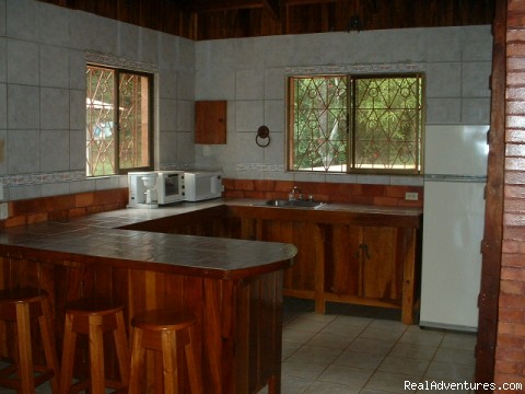 Estrella de Paraiso Private Nature Reserve: kitchen area