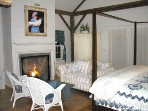 White Rocks Inn Romantic Country Retreat | Image #9/13 | 