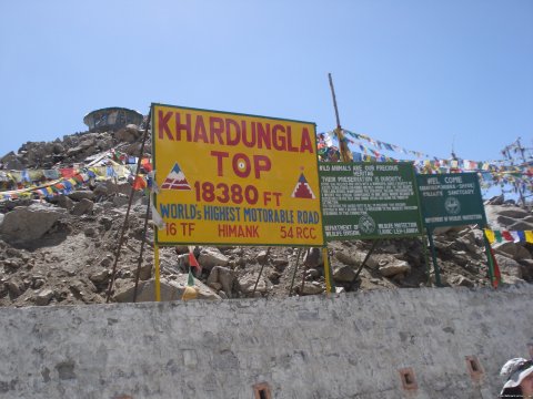 Khardung-la Pass-Highest motorable road in the world