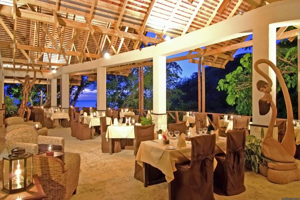 Caribbean Fine Dining | St.Lucia's Romantic Honeymoon Adventure Hideaway | Image #20/22 | 