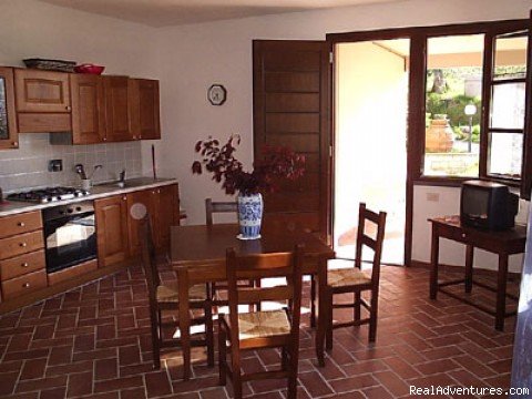Podere Costantino, Living room | Beautiful apartments along the Chianti road | Image #5/9 | 