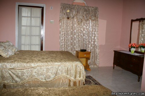 Ocean View : One of two Double bedrooms | Ocho Rios OceanView Villa: Free night | Image #7/8 | 