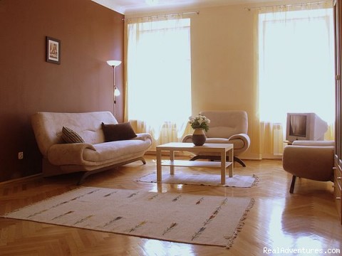 Luxury of space with Downtown Apartments in Krakow: Photo #6