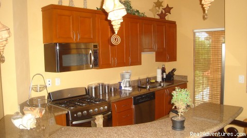 3 BR Beachfront Penthouse**Summer Discounts: Photo #9