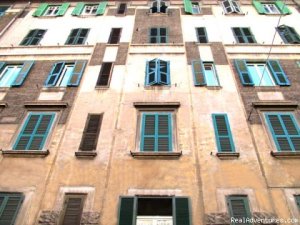 RomeBed | Rome, Italy | Youth Hostels