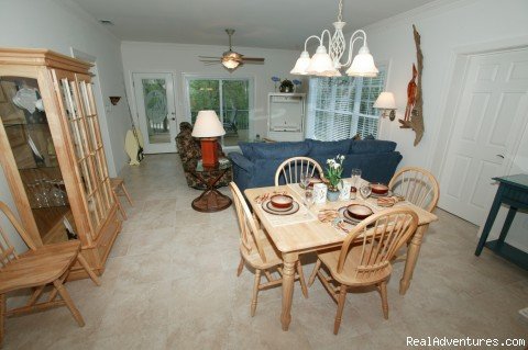 Dining and living room | Secluded Suwannee River Retreat | Image #9/11 | 