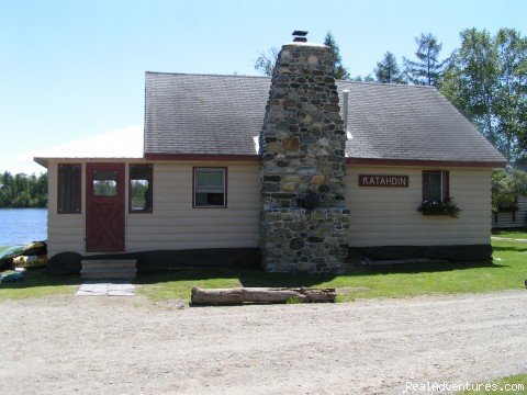 Fully Equipped Lakefront Cottage | Spacious Lakefront Cabins on Moosehead Lake Maine | Image #4/6 | 