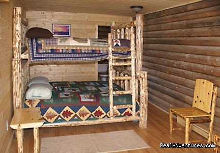 Relax in Solitude In Rustic Cabin Bed & Breakfast | Image #6/6 | 