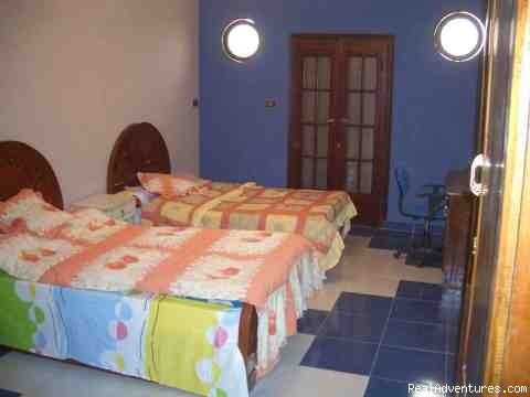 Villa in the Sky: Small bedroom
