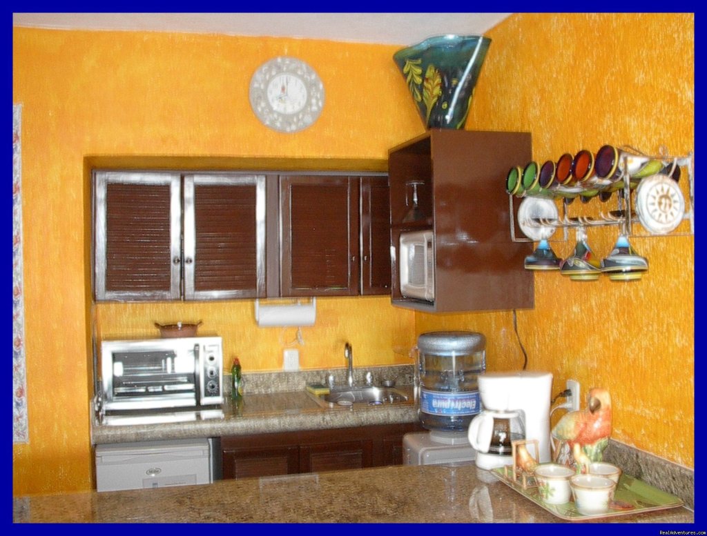 Fully-equipped kitchenette! | Playa del Carmen Condo Vacation Rental Casita Azul | Image #4/9 | 