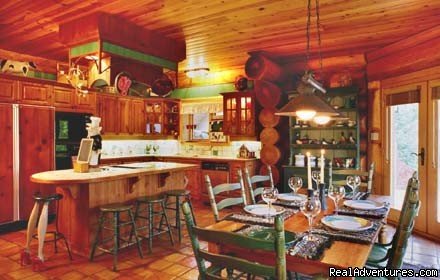 What a Beautiful Kitchen | Aloha Whistler Accommodations | Image #6/7 | 