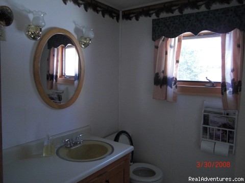 Rangeley Lake, Waterfront: Bathroom