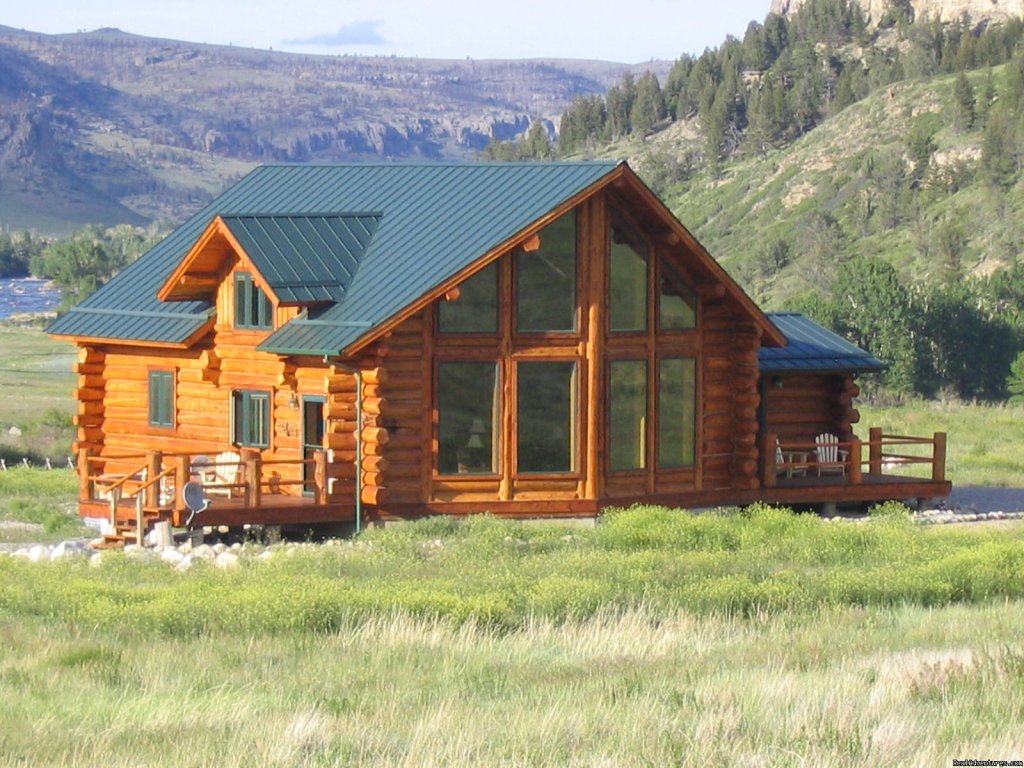 The Montana Beartooth Cabin | Romance & Adventure at the Montana Beartooth Cabin | Nye, Montana  | Vacation Rentals | Image #1/1 | 
