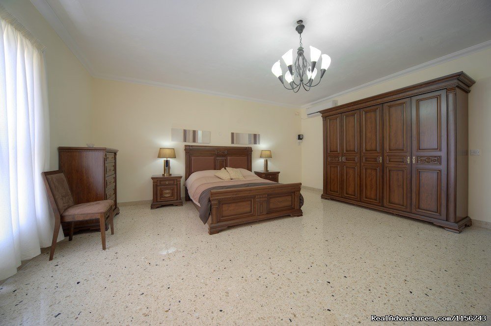 Fantastic Villa/Apartments w.Pool/Air Cond-Malta | Image #6/9 | 