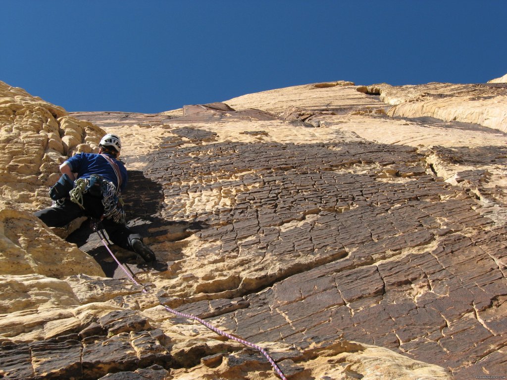 Red Rocks, Nevada | Mountain Skills Climbing Guides- rock/ice climbing | Image #11/19 | 