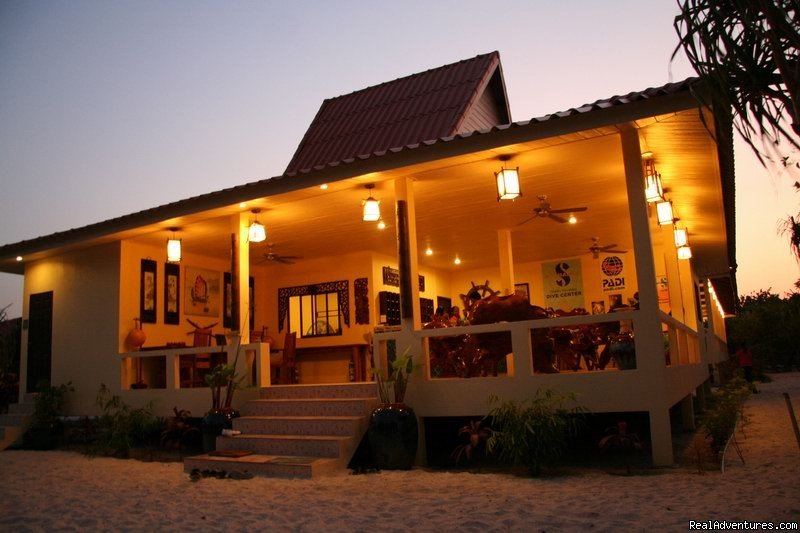 Reception on the beach | Buffalo Bay Vacation Club | Ko Phayam, Thailand | Hotels & Resorts | Image #1/14 | 